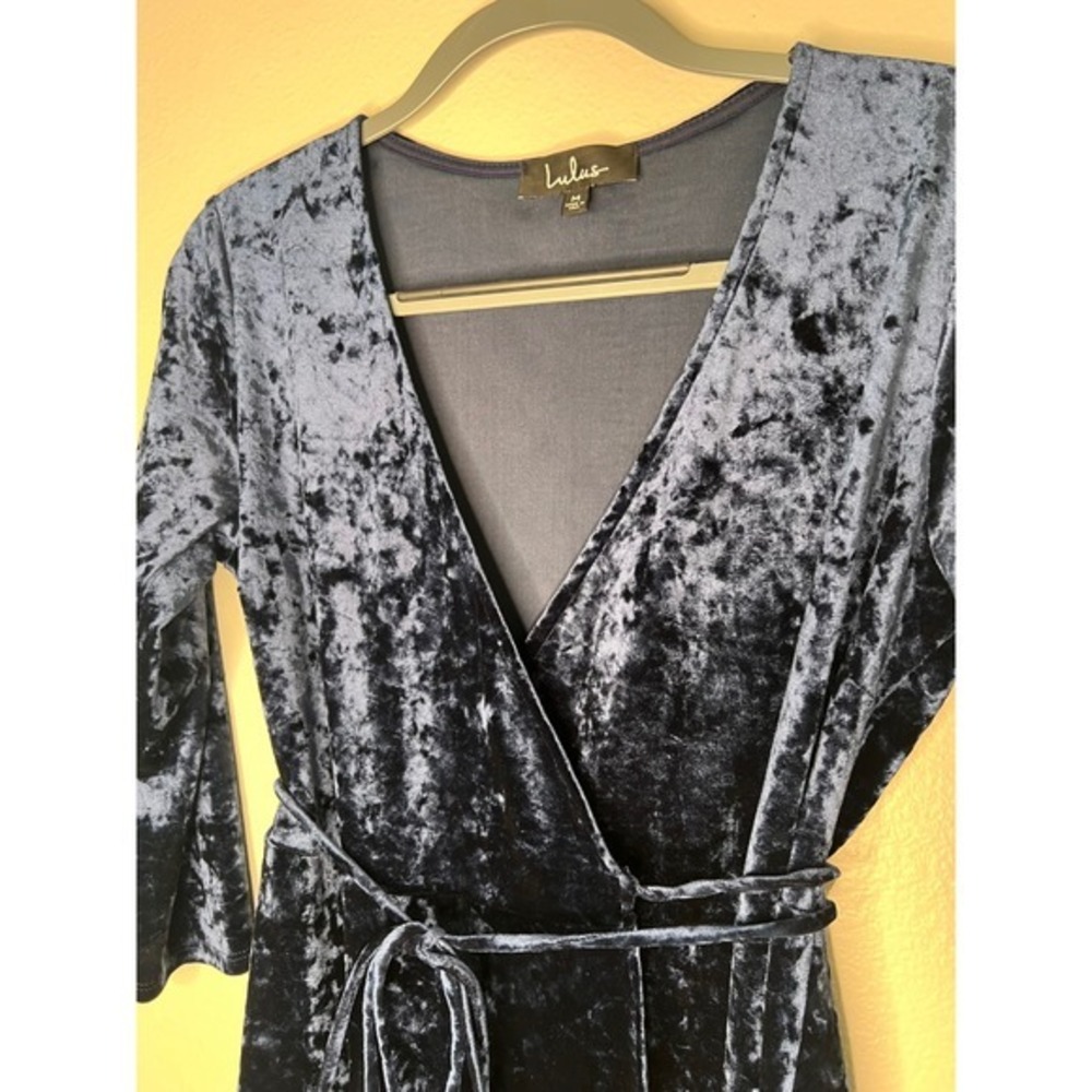 Lulus Blue Crushed Velvet Wrap Dress 3/4 Sleeve Tie Waist Midi - Picture 5 of 9